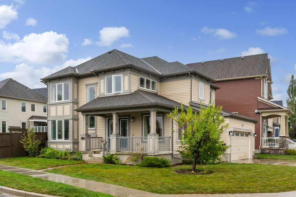 Picture of 919 Windhaven Close SW, Airdrie Real Estate Listing
