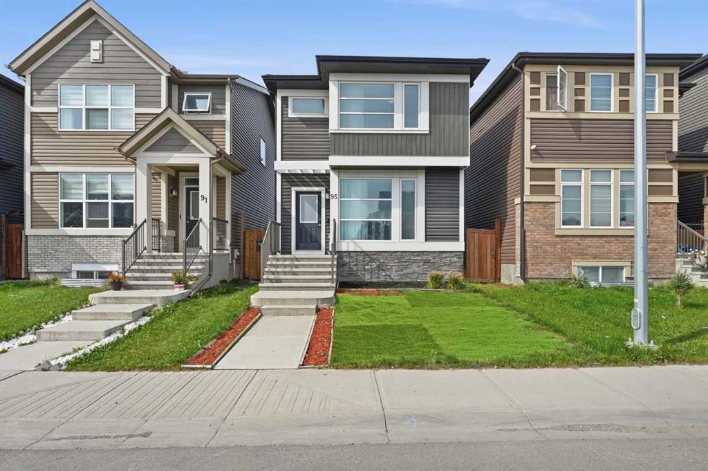 Picture of 95 Corner Meadows Villas NE, Calgary Real Estate Listing
