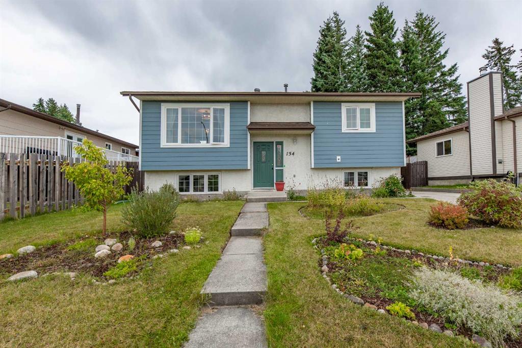 Picture of 134 Clark Street , Hinton Real Estate Listing