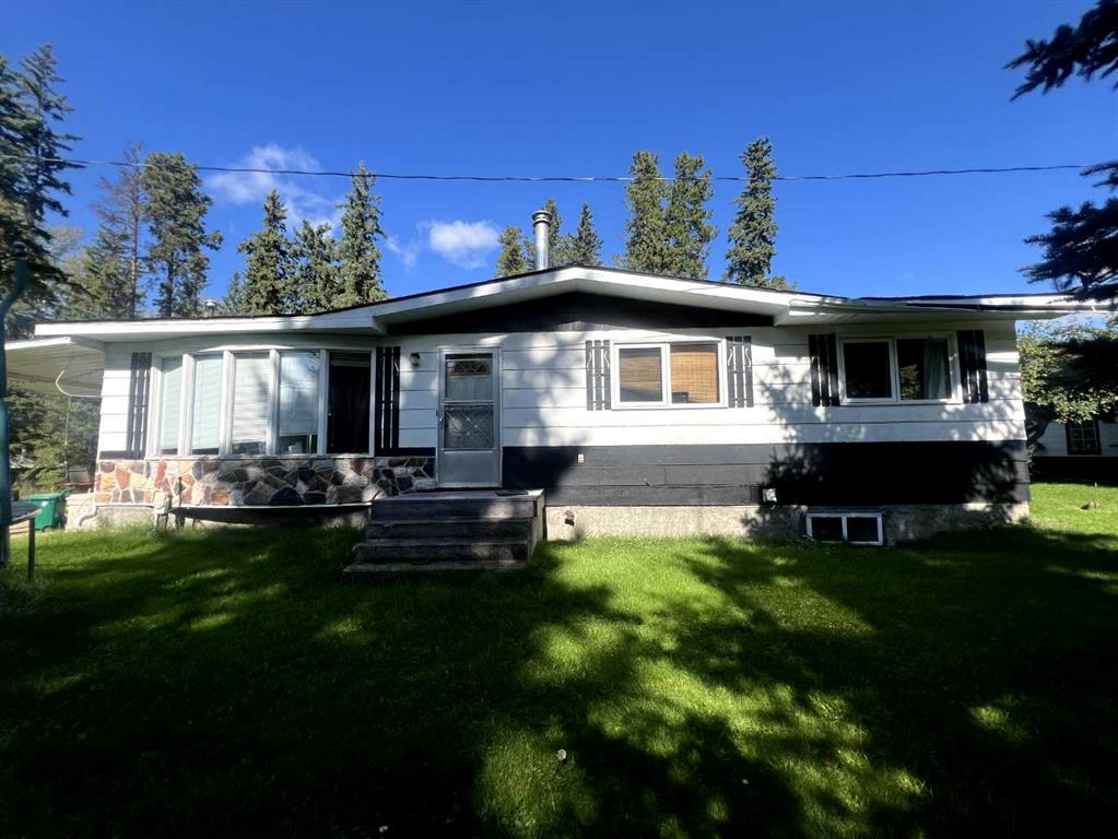 Picture of 14530 Township Road 542  , Rural Yellowhead County Real Estate Listing