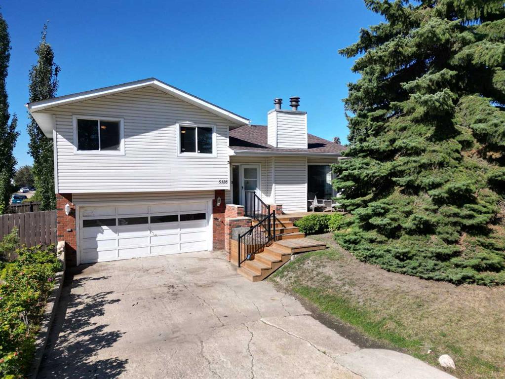 Picture of 5328 Aspen Drive , Blackfalds Real Estate Listing