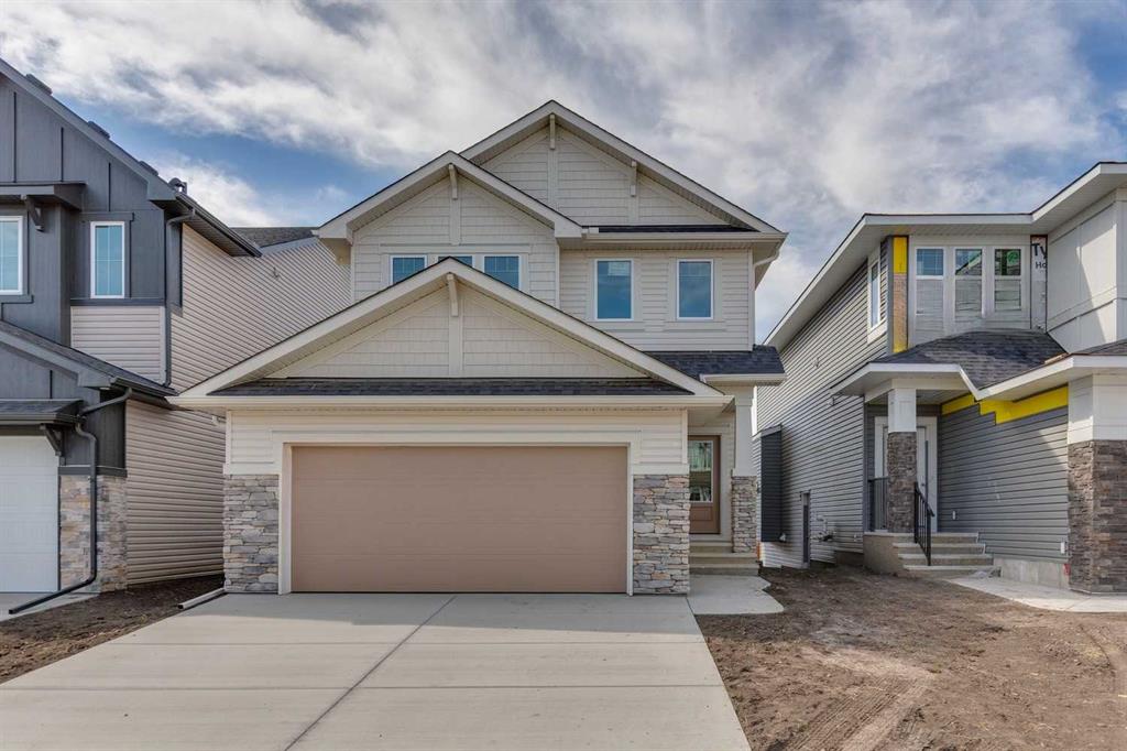 Picture of 72 Southborough Lane , Cochrane Real Estate Listing