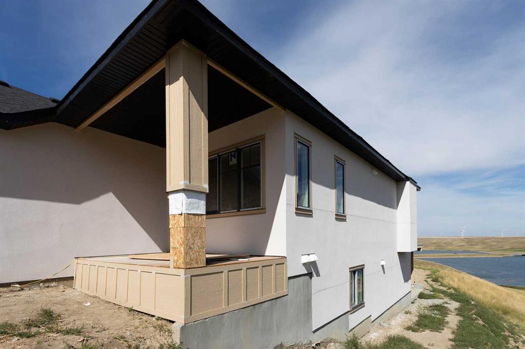 Picture of 62 White Pelican Way , Rural Vulcan County Real Estate Listing
