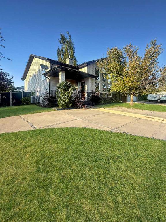 Picture of 105 Riverwood Manor W, Lethbridge Real Estate Listing