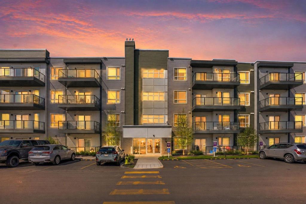 Picture of 1102, 33 Carringham Gate NW, Calgary Real Estate Listing