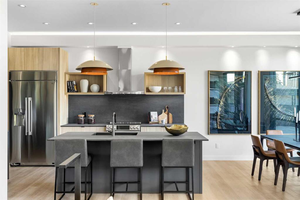 Picture of 3B Willow Crescent SW, Calgary Real Estate Listing