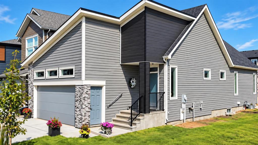 Picture of 187 Wolf Hollow Manor SE, Calgary Real Estate Listing
