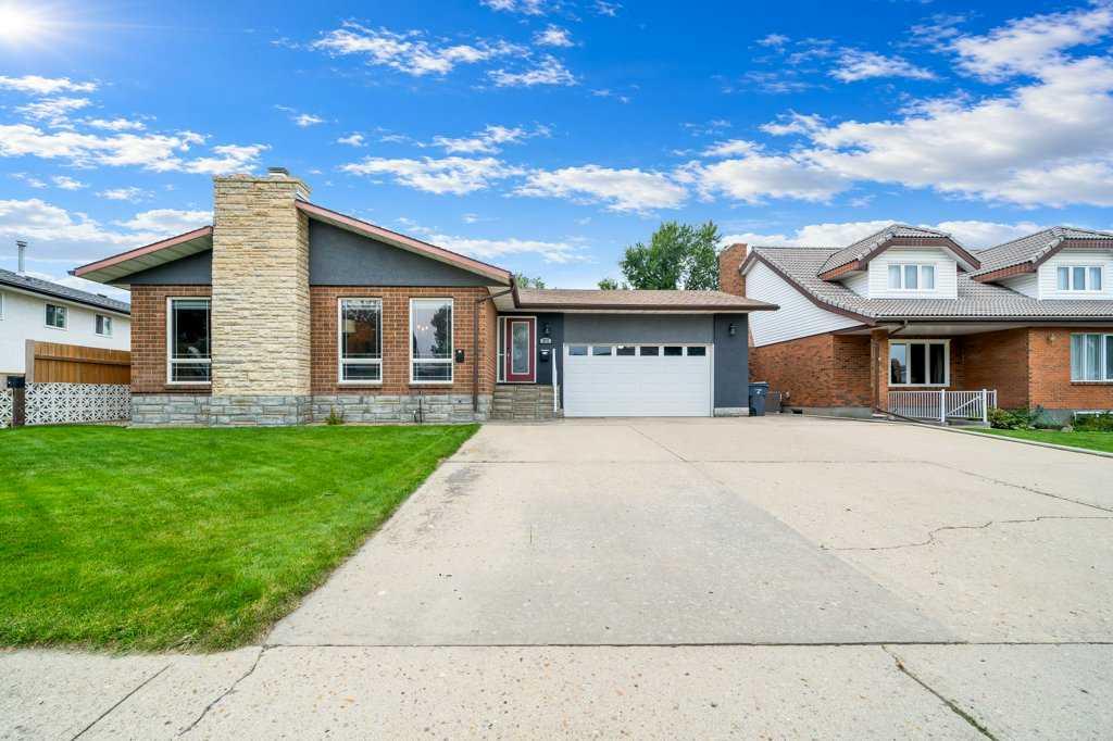 Picture of 2672 12 Avenue SE, Medicine Hat Real Estate Listing