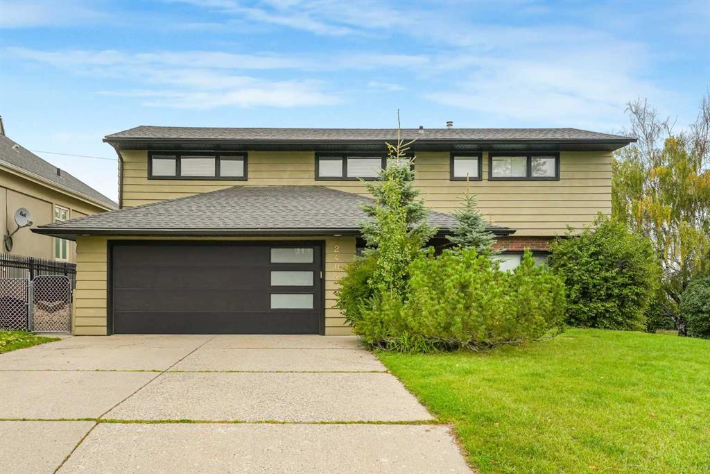 Picture of 2404 Sovereign Crescent SW, Calgary Real Estate Listing