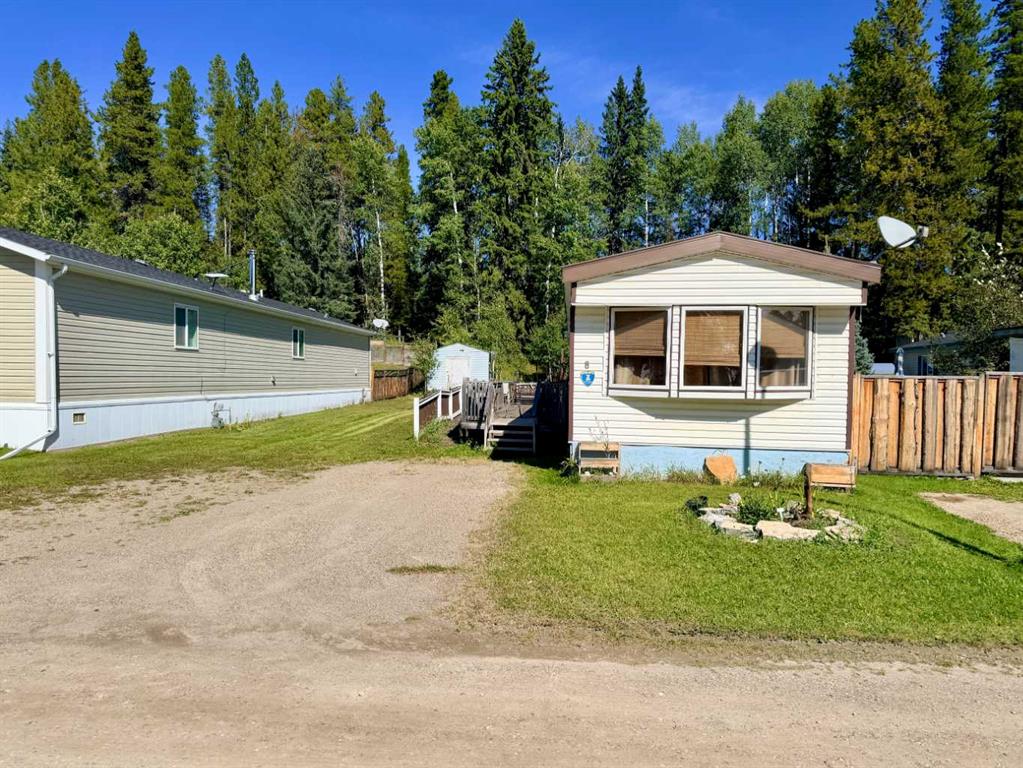 Picture of 8 Pinewood Drive , Rocky Mountain House Real Estate Listing