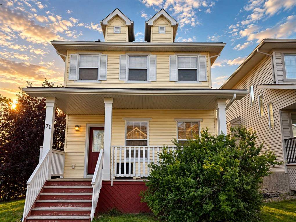 Picture of 71 Evansford Circle NW, Calgary Real Estate Listing