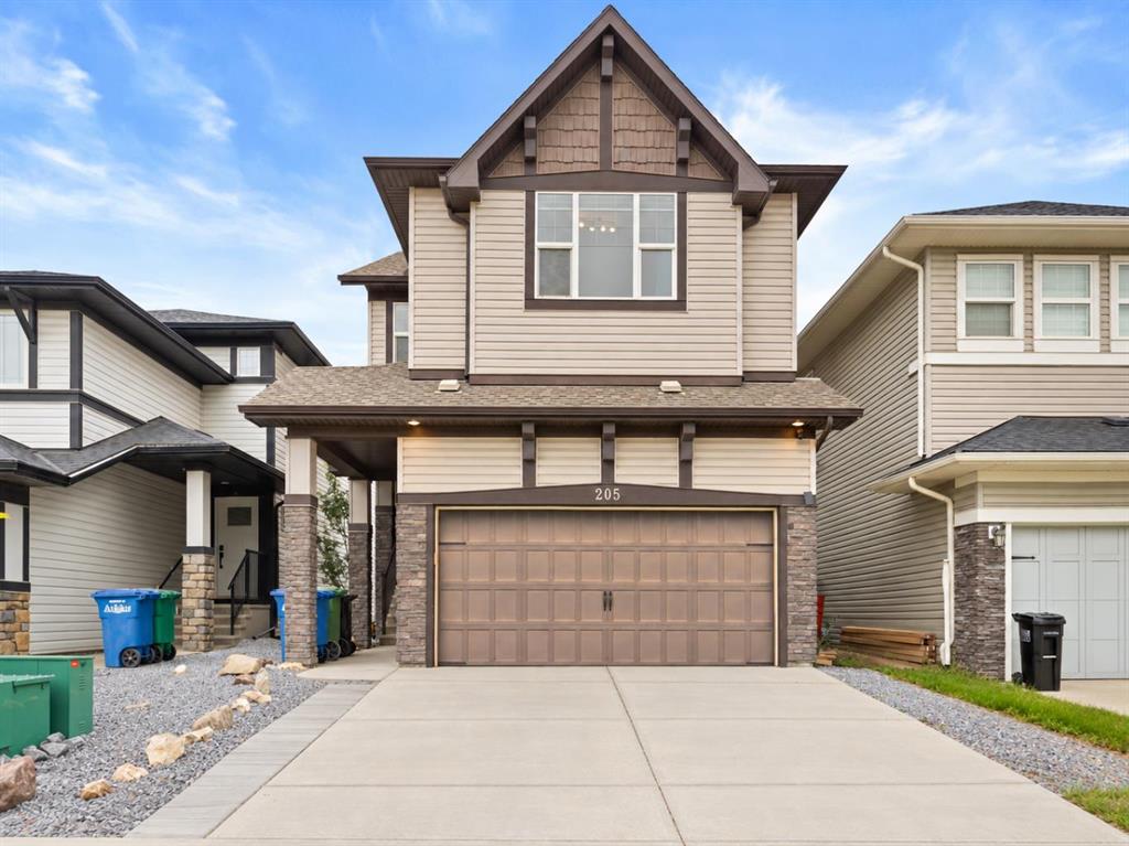 Picture of 205 Hillcrest Drive SW, Airdrie Real Estate Listing