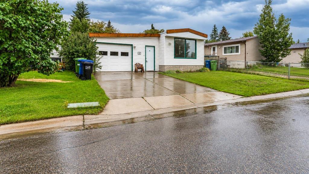 Picture of 24 spring HAVEN Close SE, Airdrie Real Estate Listing