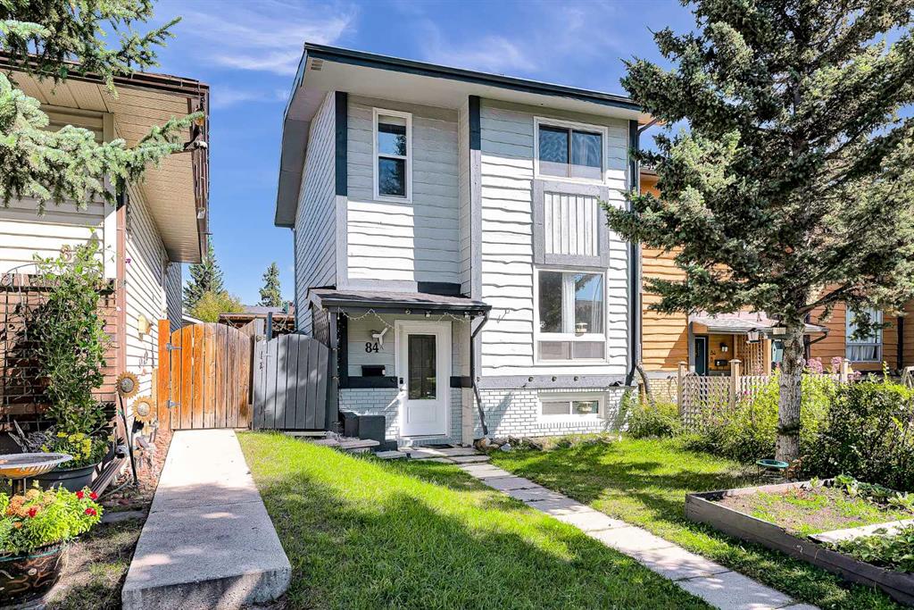 Picture of 84a Cedarwood Hill SW, Calgary Real Estate Listing