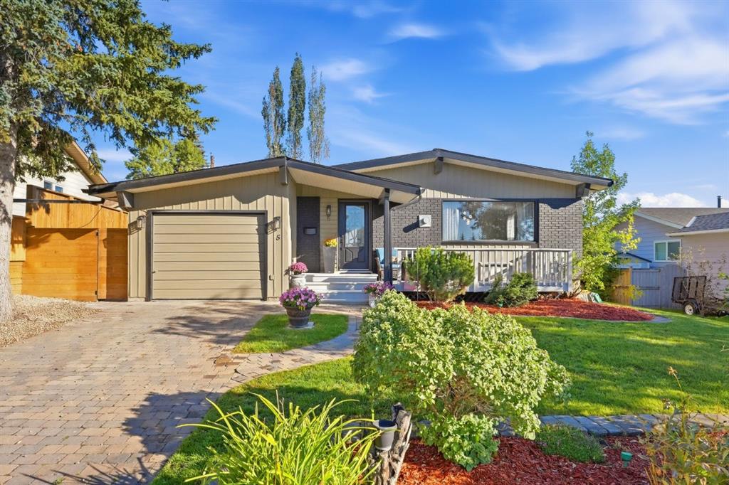 Picture of 5 Lake Huron Bay SE, Calgary Real Estate Listing