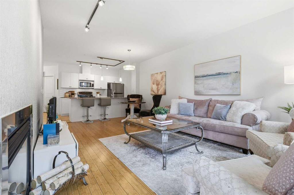 Picture of 210, 328 21 Avenue SW, Calgary Real Estate Listing