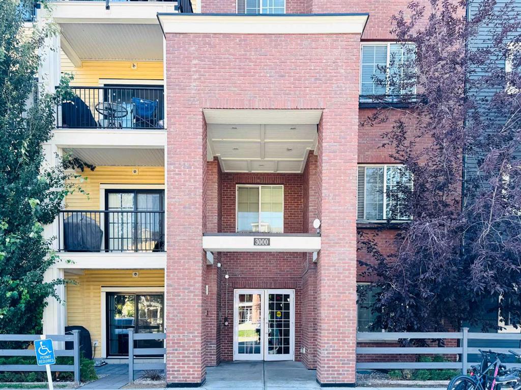Picture of 3313, 99 Copperstone Park SE, Calgary Real Estate Listing