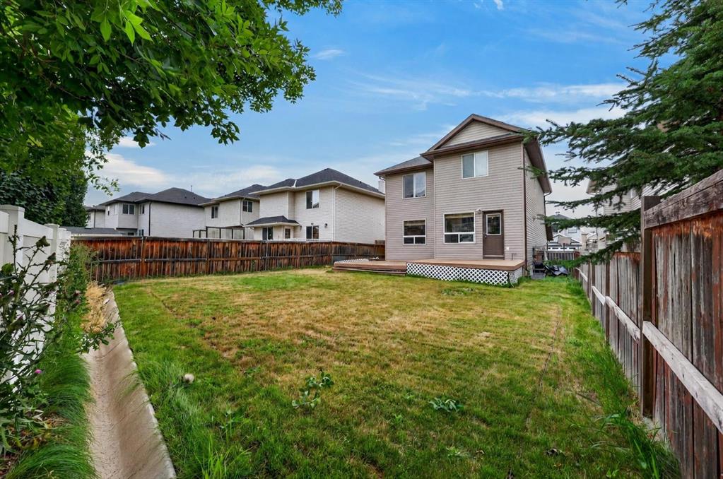 Picture of 177 Royal Birch Terrace NW, Calgary Real Estate Listing