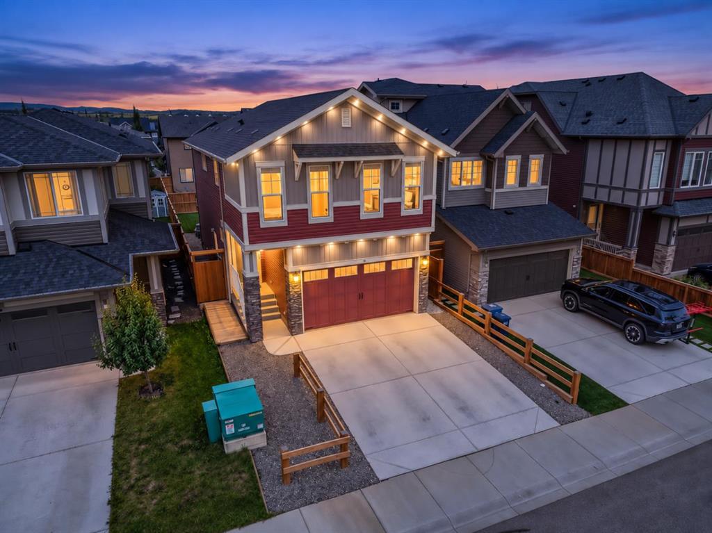 Picture of 65 Morgan Street , Cochrane Real Estate Listing