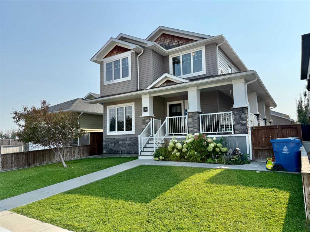 Picture of 55 Riverhurst Cove W, Lethbridge Real Estate Listing