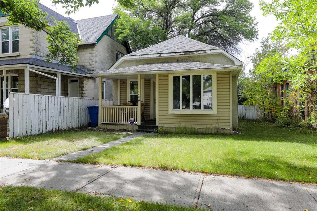 Picture of 540 12 Street S, Lethbridge Real Estate Listing