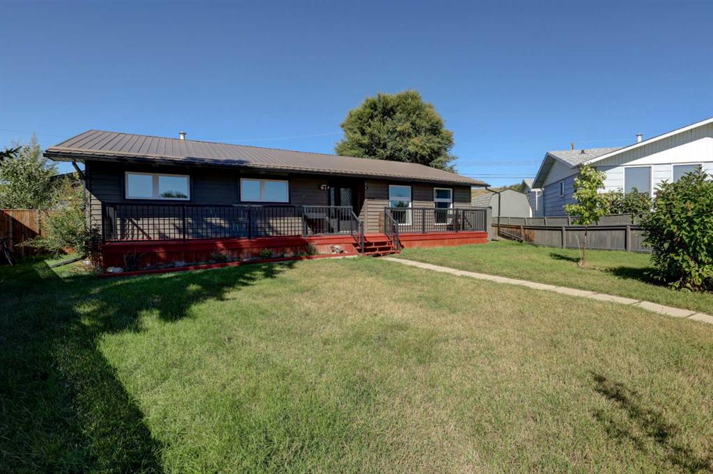 Picture of 1718 Midland Place , Drumheller Real Estate Listing