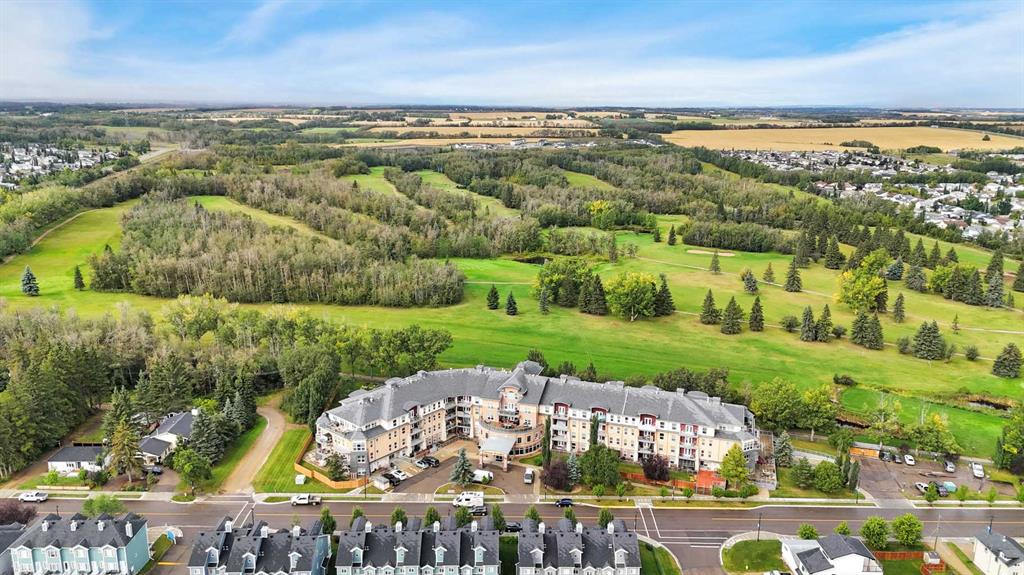 Picture of 321, 5040 53 Street , Sylvan Lake Real Estate Listing
