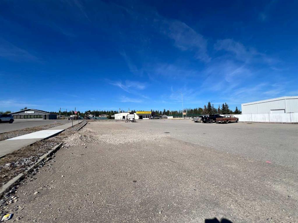 Picture of 5625 4th Avenue  , Edson Real Estate Listing