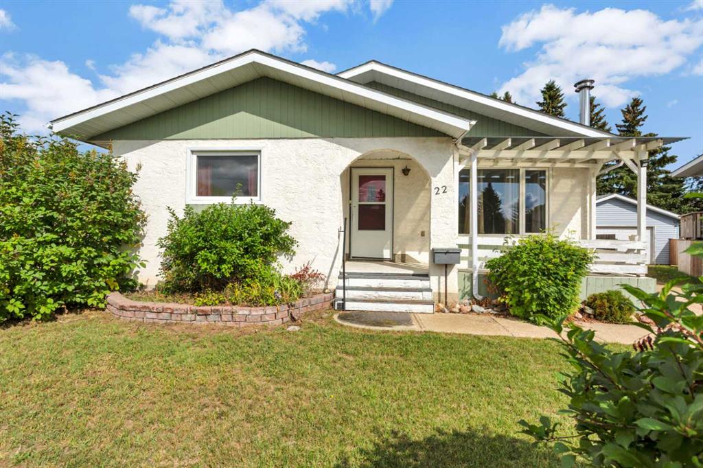 Picture of 22 Blackstone Avenue , Lacombe Real Estate Listing