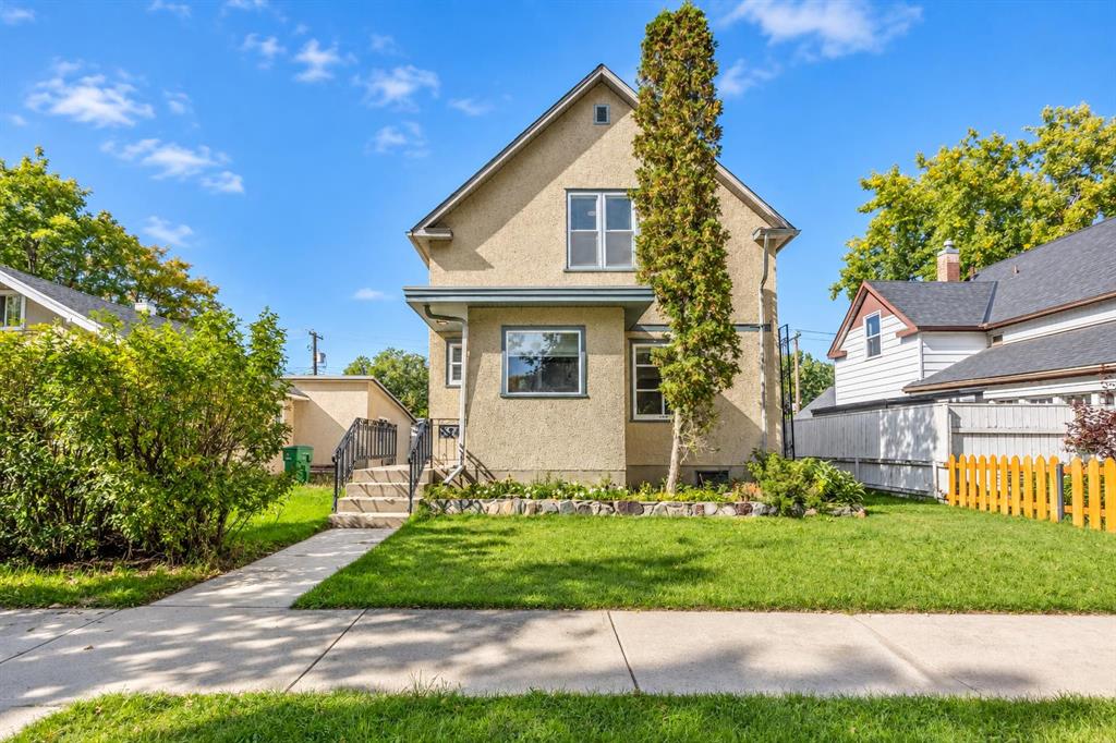 Picture of 524 12A Street N, Lethbridge Real Estate Listing
