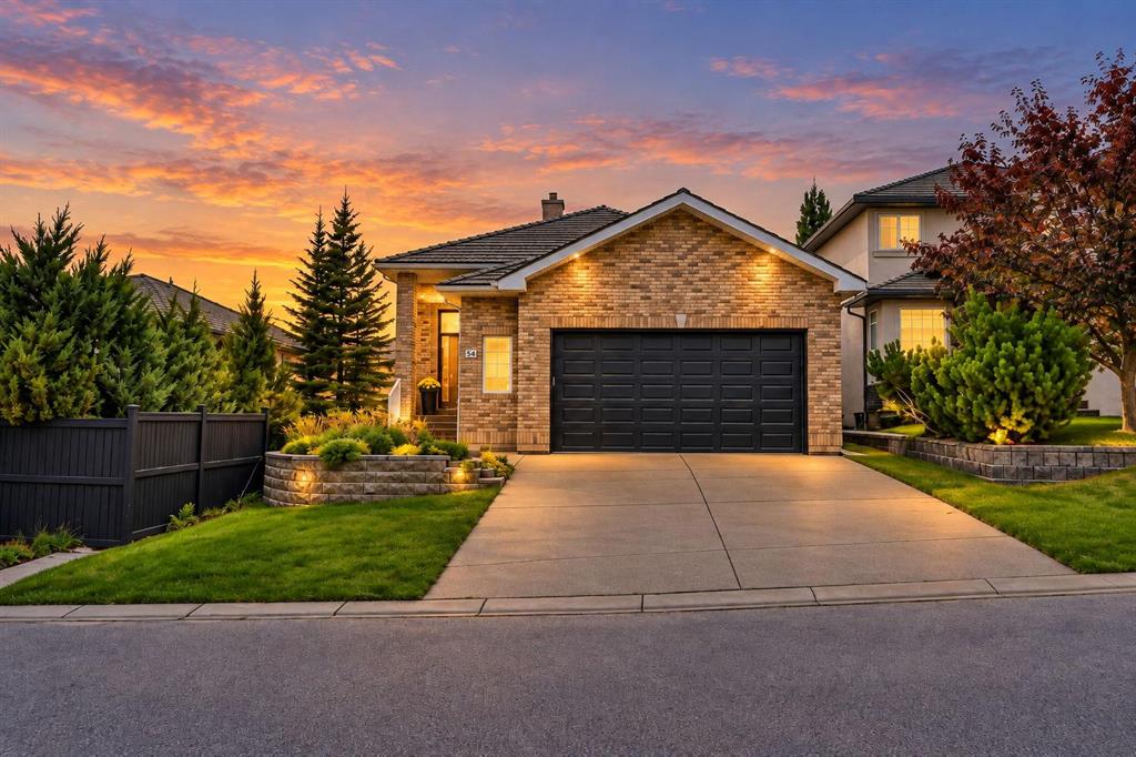 Picture of 54 ROYAL CREST Way NW, Calgary Real Estate Listing