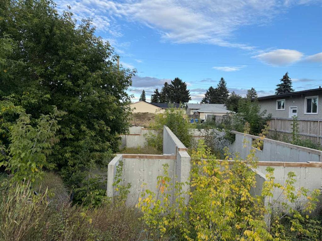 Picture of 2006 42 Street SE, Calgary Real Estate Listing