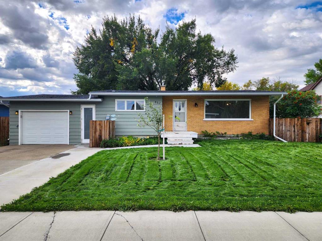 Picture of 462 28 Street , Fort Macleod Real Estate Listing