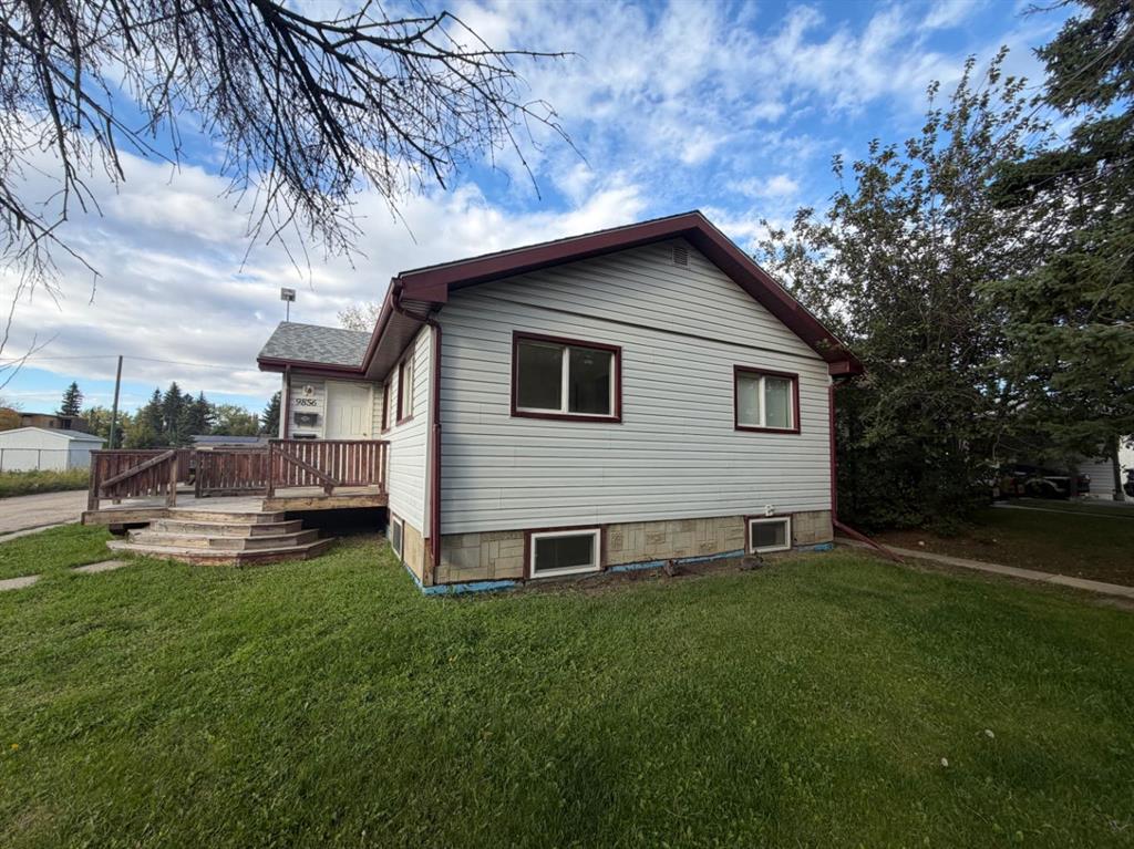 Picture of 9856 104 Avenue , Grande Prairie Real Estate Listing