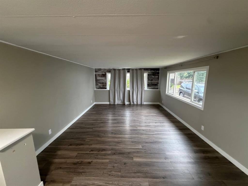 Picture of 11918 98 Street , Grande Prairie Real Estate Listing