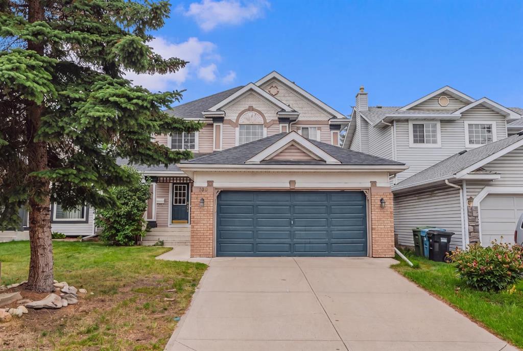 Picture of 109 Douglas Glen Court SE, Calgary Real Estate Listing