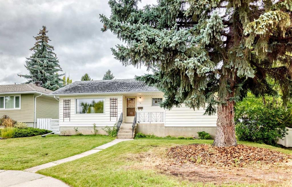 Picture of 14 Carnarvon Way NW, Calgary Real Estate Listing