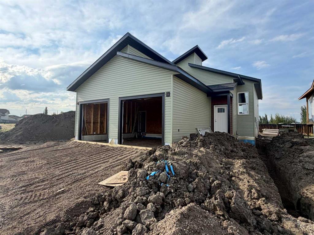 Picture of 9216 95 Avenue , Wembley Real Estate Listing