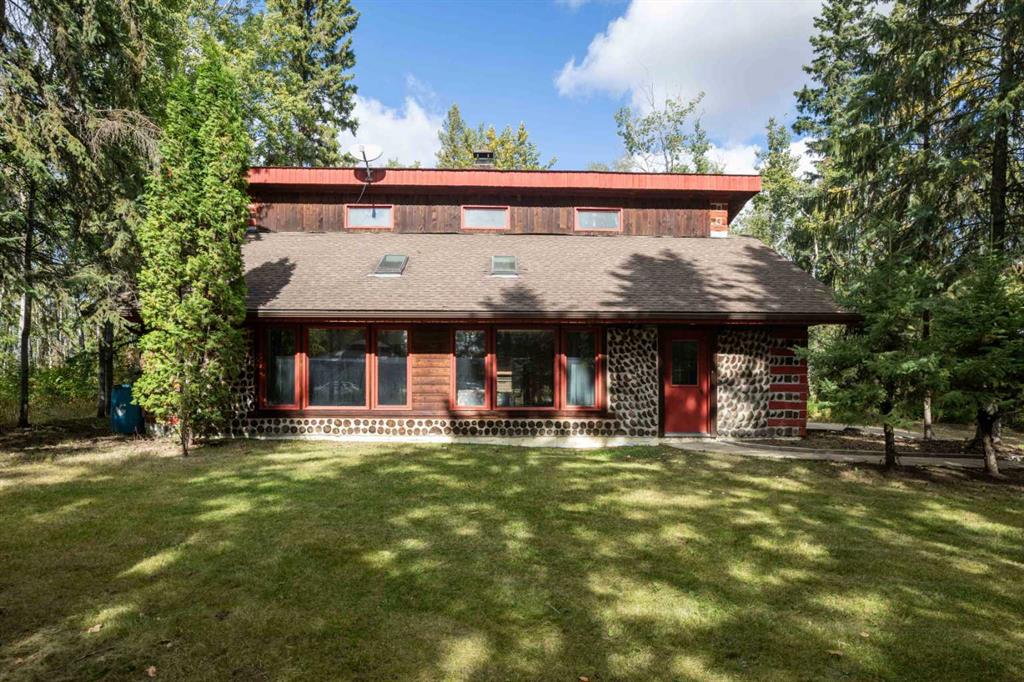Picture of RR 32  , Rural Barrhead No. 11, County of Real Estate Listing
