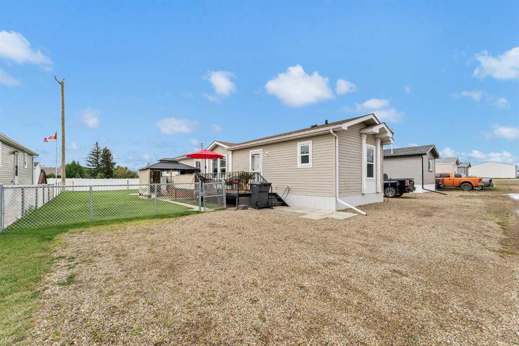 Picture of 344, 349 Railway Avenue , Duchess Real Estate Listing