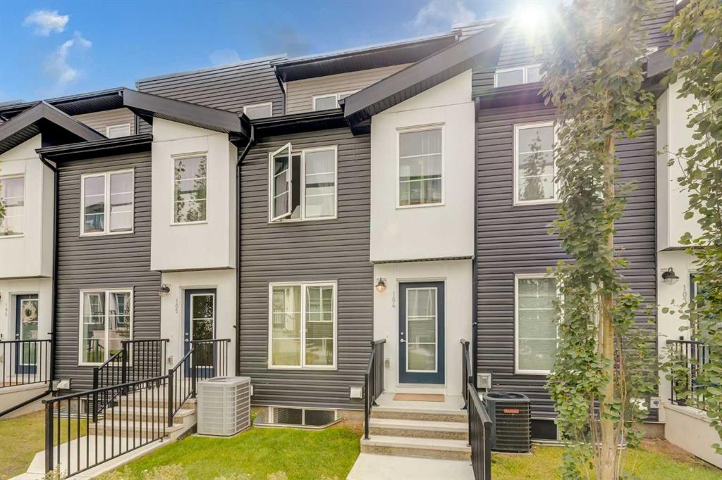 Picture of 104, 474 Seton Circle SE, Calgary Real Estate Listing