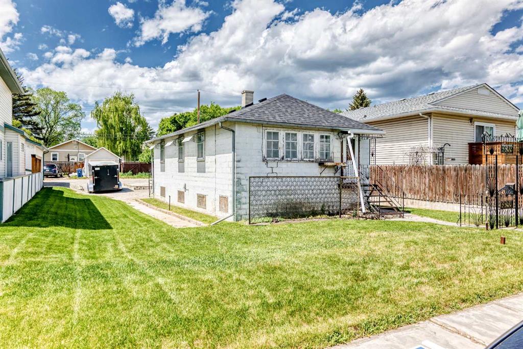 Picture of 6639 19 Street SE, Calgary Real Estate Listing