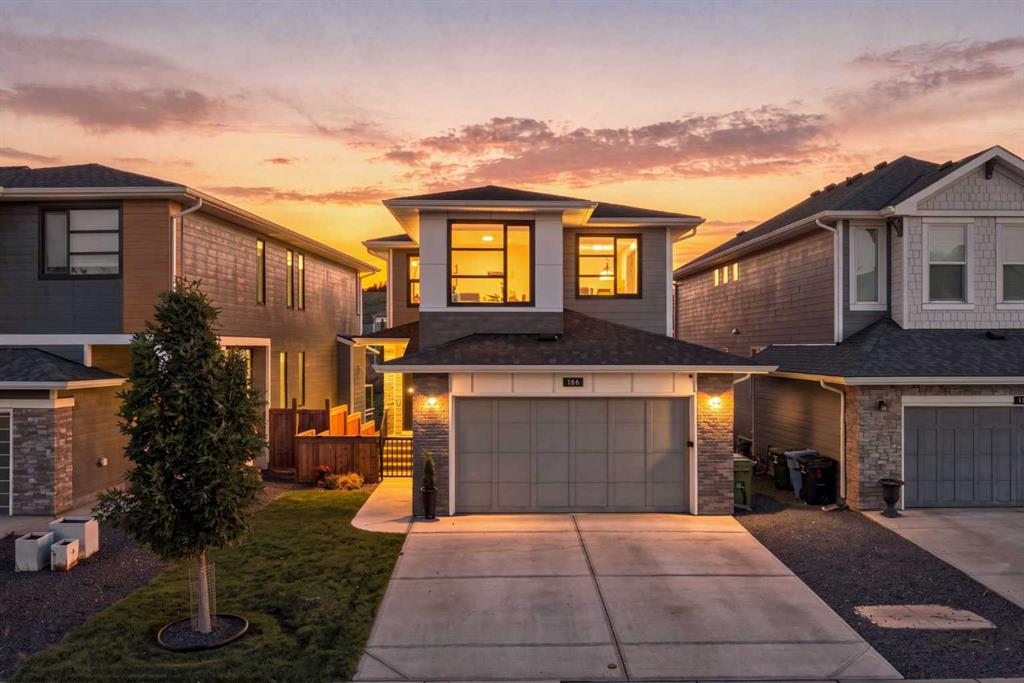 Picture of 186 Cranbrook Park SE, Calgary Real Estate Listing