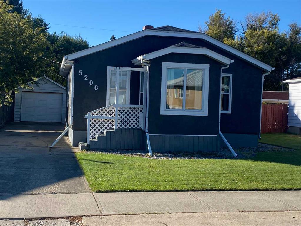Picture of 5206 44 Avenue , Taber Real Estate Listing