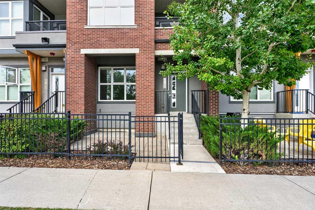 Picture of 2102, 95 Burma Star Road SW, Calgary Real Estate Listing