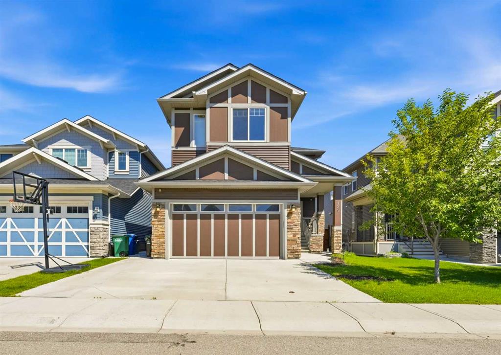 Picture of 129 Kingsbury Close SE, Airdrie Real Estate Listing