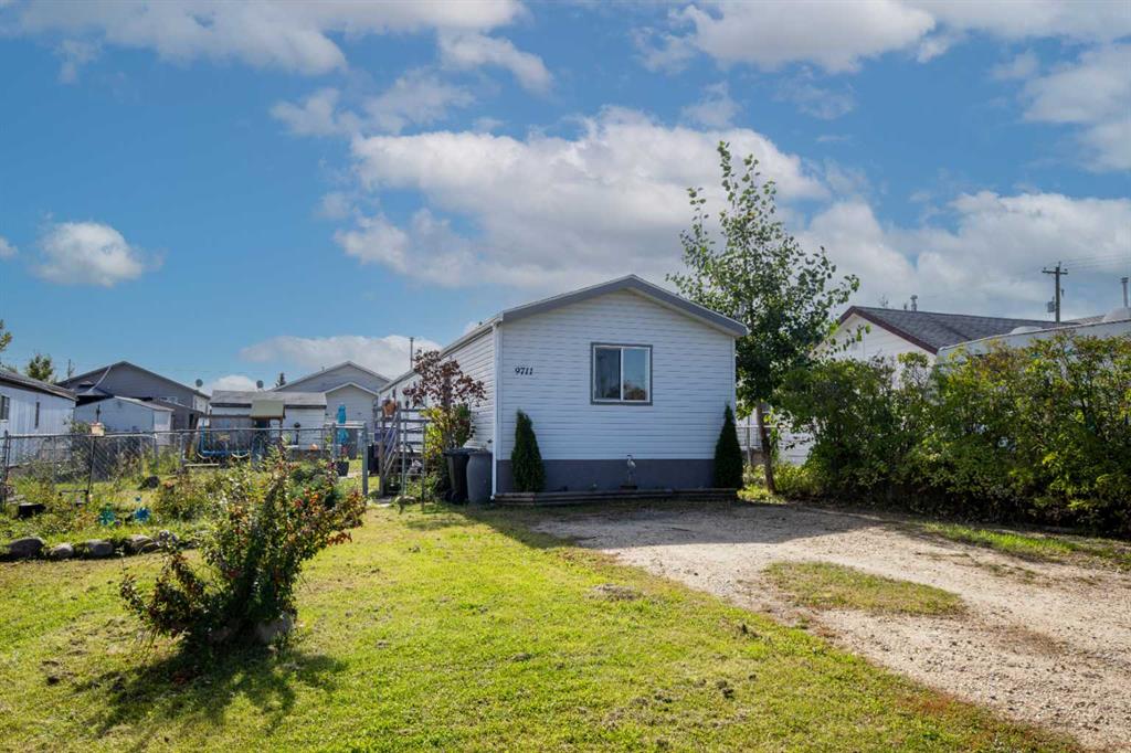 Picture of 9711 103 Avenue , Clairmont Real Estate Listing