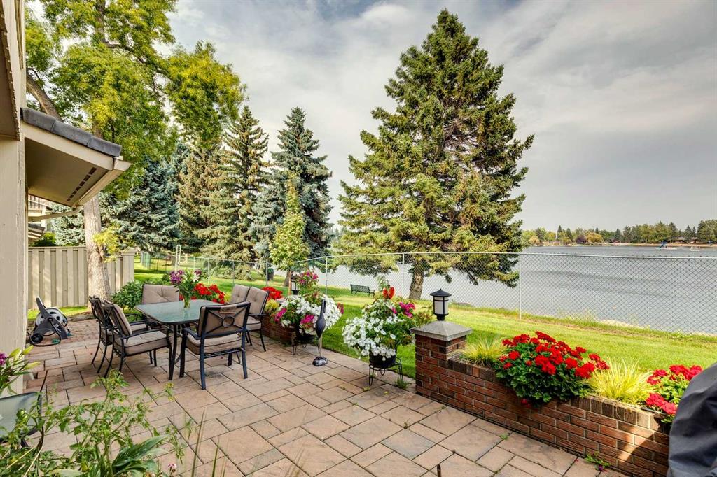 Picture of 219, 20 Midpark Crescent SE, Calgary Real Estate Listing