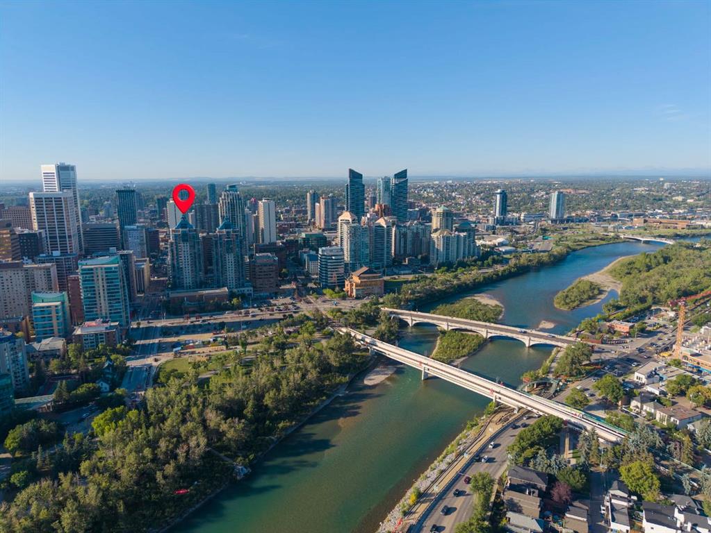 Picture of 802, 910 5 Avenue SW, Calgary Real Estate Listing