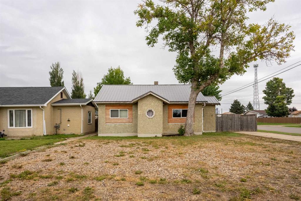 Picture of 5603 56 Street , Taber Real Estate Listing